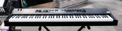 Yamaha - CK88 88-Key Weighted Hammer Action Stage Piano w/Speakers - Black 2